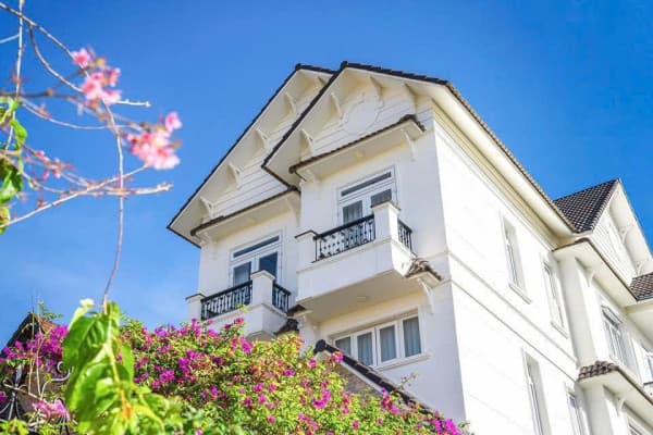 Cho thuê mặt bằng kinh doanh mặt tiền Hùng Vương Phường 9 Đà Lạt 10-12 triệu/tháng