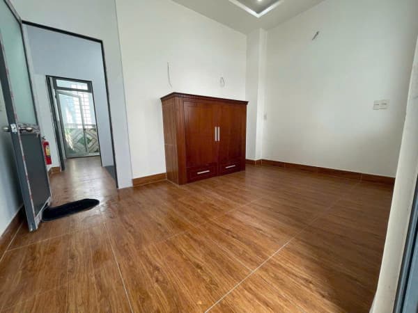Nhượng lại phòng nhỏ phù hợp cho 1 người ở Tân Bình ,TPHCM