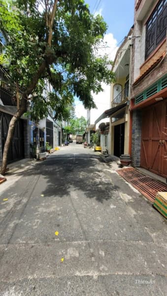 nhà CẦN BÁN GẤP NÊN GIẢM MẠNH ngôi nhà 5 TẦNG.